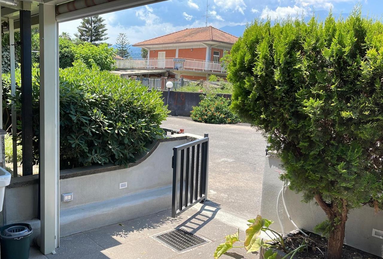 Fondachello Sea House Apartment Mascali Ngoại thất bức ảnh